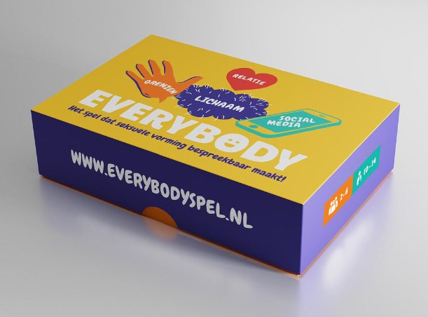 Het doosje van EVERYBODY. Het spel dat seksuele vorming bespreekbaar maakt! www.everybodyspel.nl.